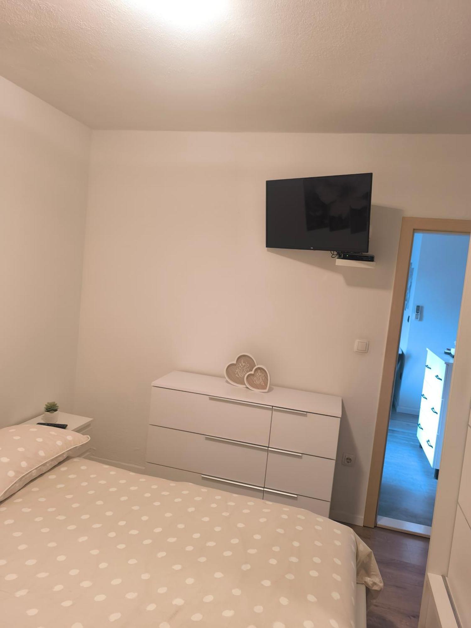 Apartman Rex Svinisce Camera foto